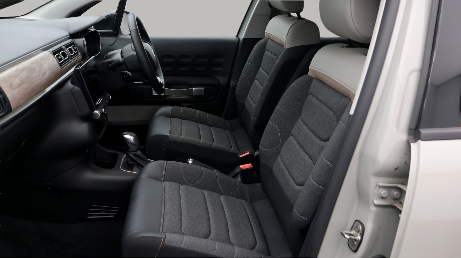 Used Citroen C3 2021 for sale - 77220376: Photo 14