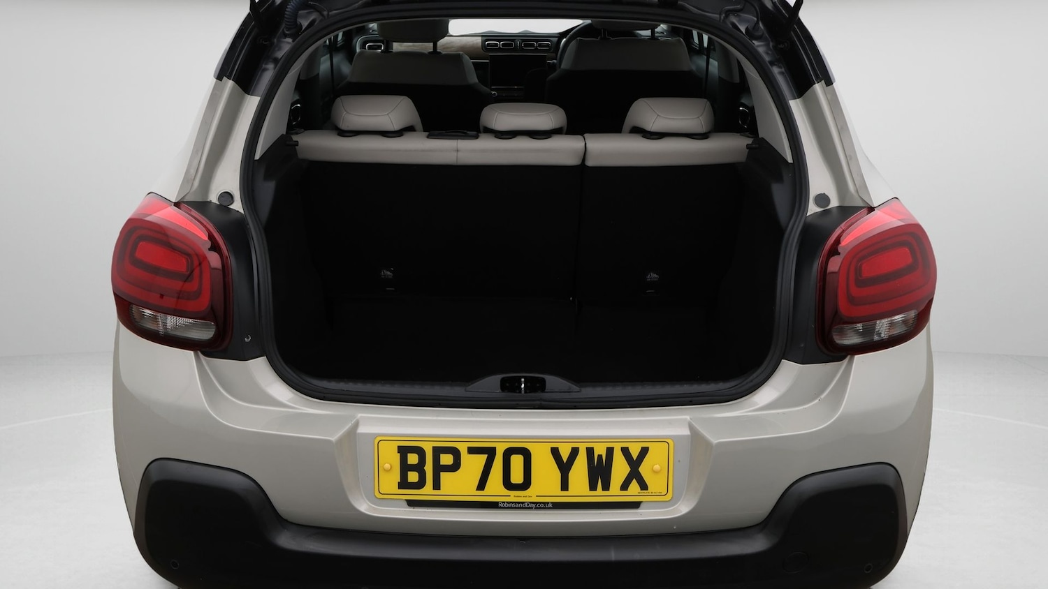 Used Citroen C3 2021 for sale - 77220376: Photo 17