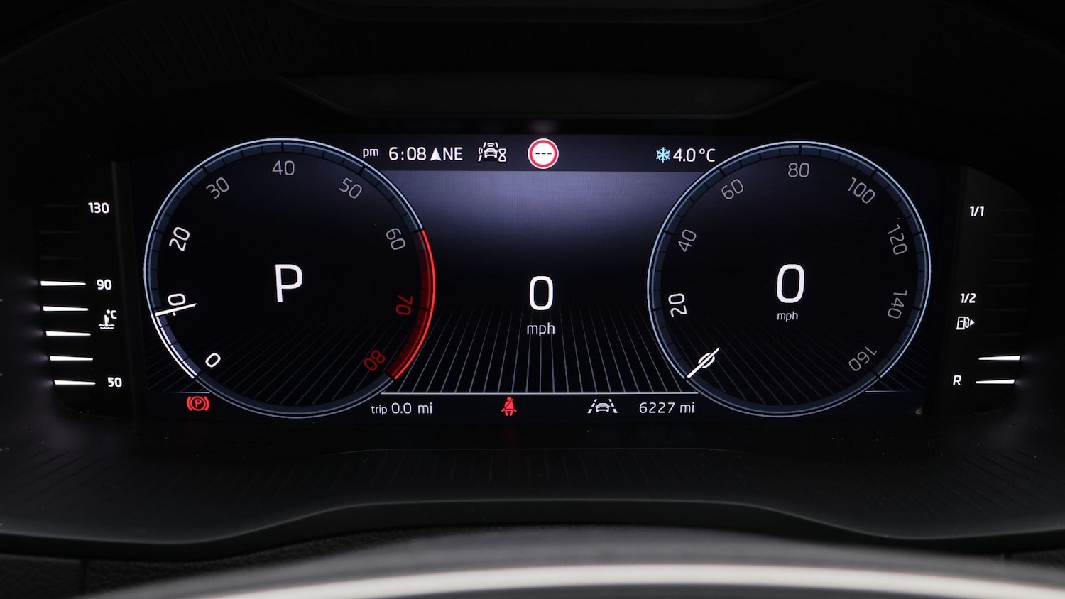 Used Skoda Karoq 2024 for sale - 77610306: Photo 10