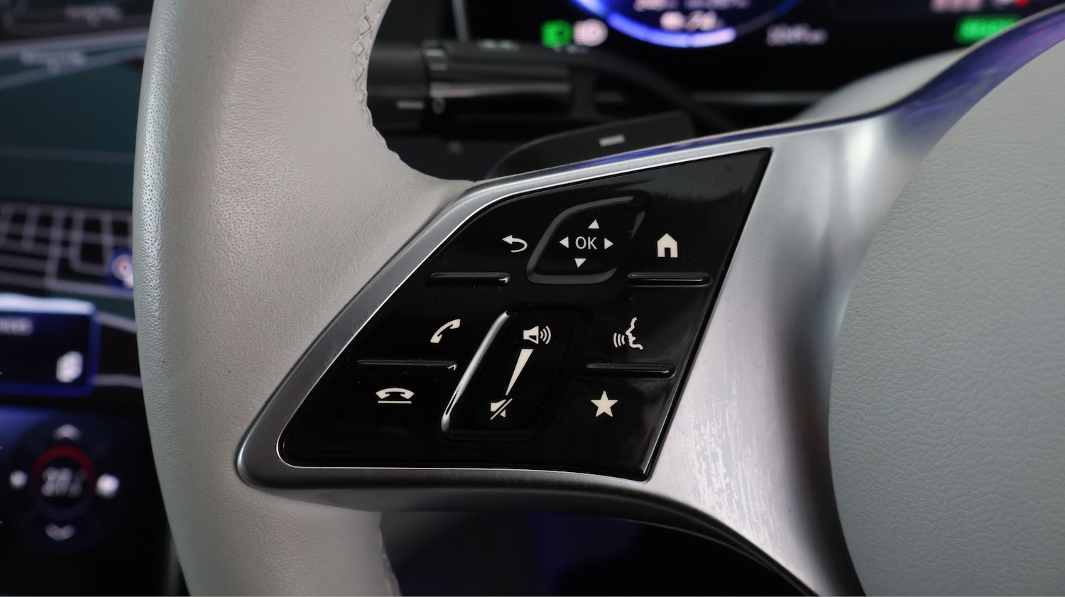 Used Mercedes-Benz EQA 2024 for sale - 77629187: Photo 24