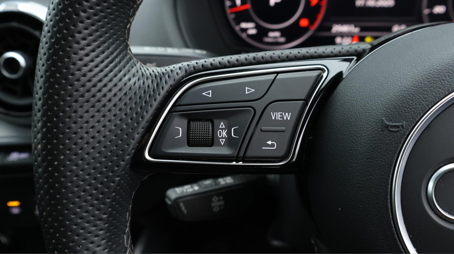 Used Audi Q2 2022 for sale - 76326029: Photo 24