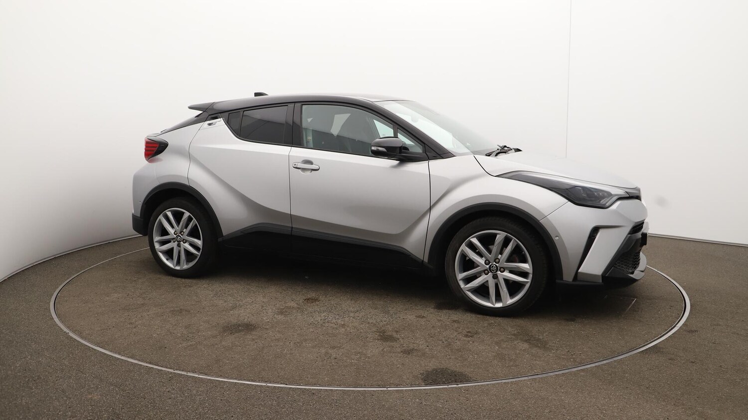 Used Toyota C-HR 2022 for sale - 75927198: Photo 46