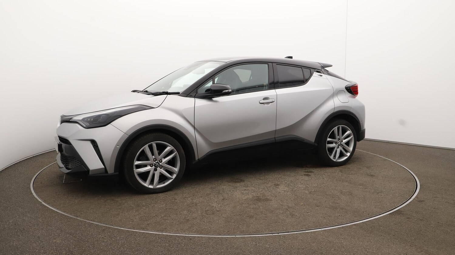 Used Toyota C-HR 2022 for sale - 75927198: Photo 67