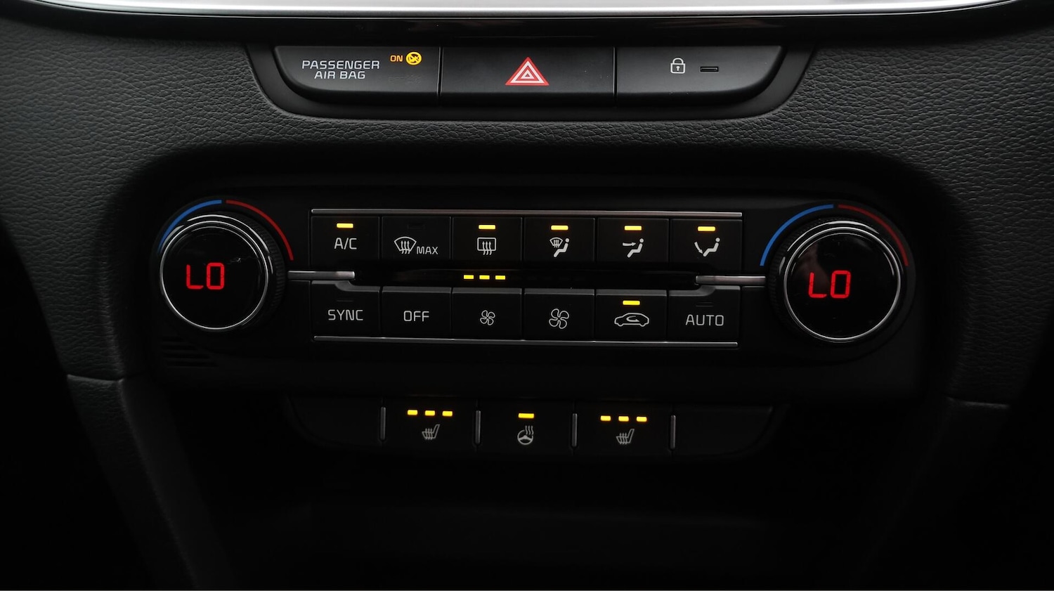 Used Kia Ceed 2025 for sale - 76607698: Photo 13