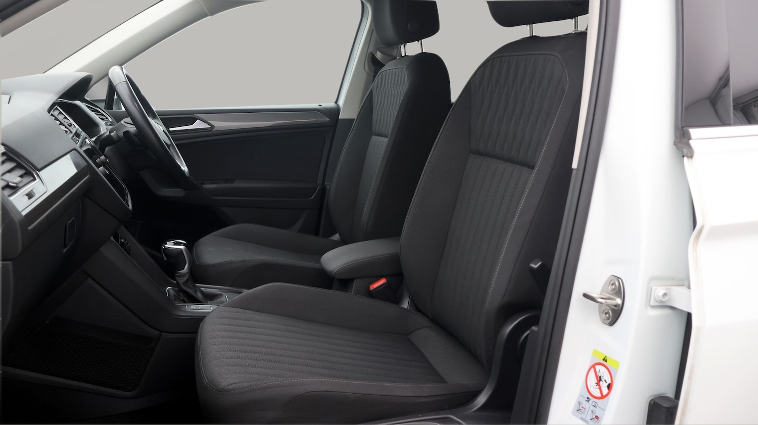 Used Volkswagen Tiguan Allspace 2023 for sale - 77650122: Photo 14