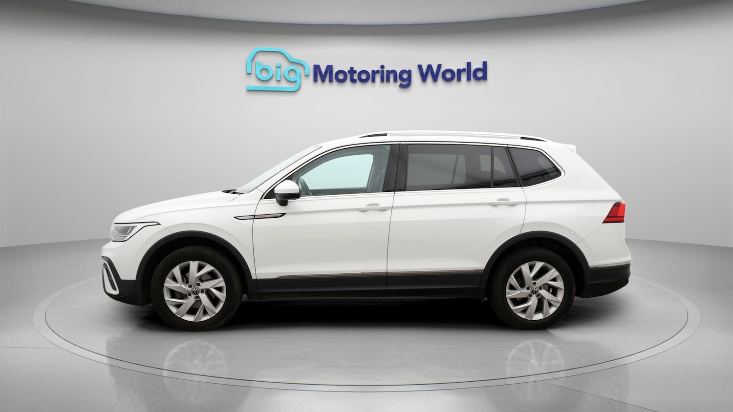 Used Volkswagen Tiguan Allspace 2023 for sale - 77650122: Photo 4
