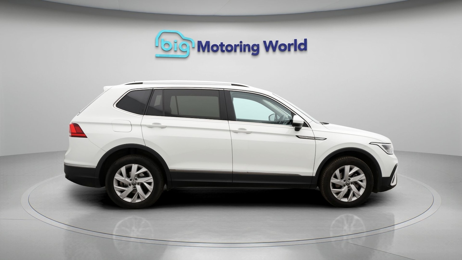 Used Volkswagen Tiguan Allspace 2023 for sale - 77650122: Photo 8