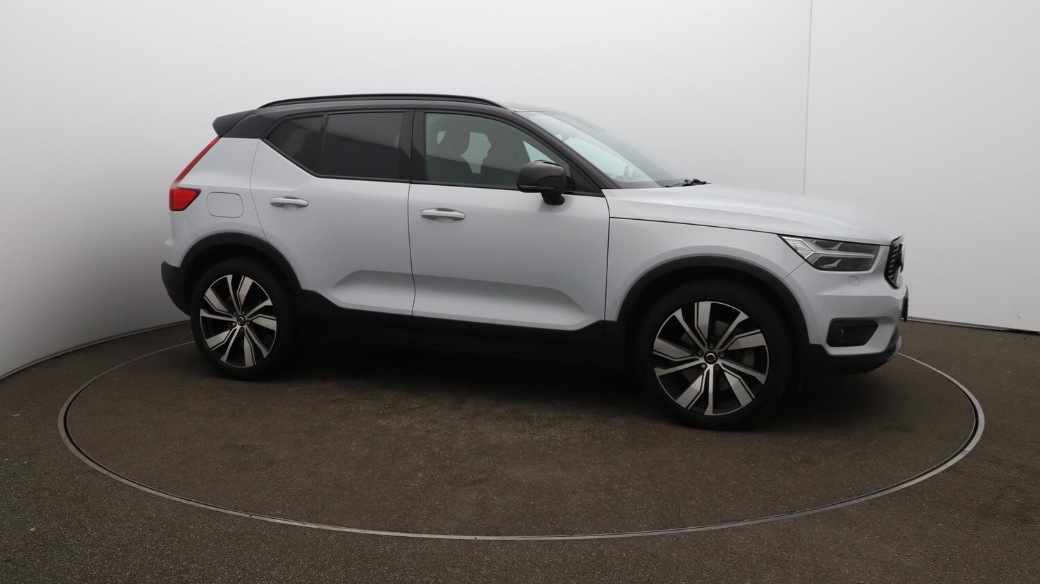 Vehicle 46