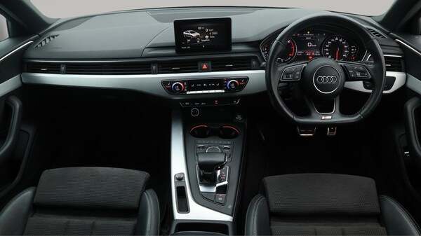 Used Audi A4 2018 for sale - 76247057: Photo 14