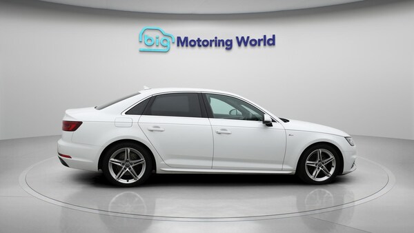 Used Audi A4 2018 for sale - 76247057: Photo 9