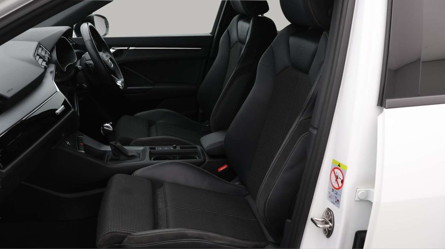 Used Audi Q3 2022 for sale - 76689546: Photo 15