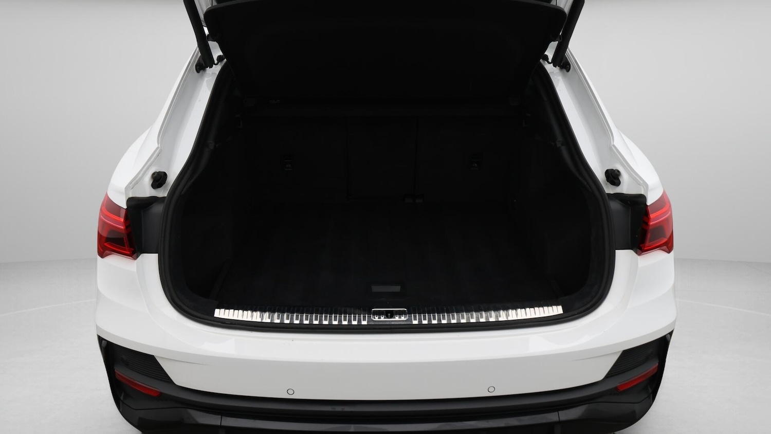 Used Audi Q3 2022 for sale - 76689546: Photo 18