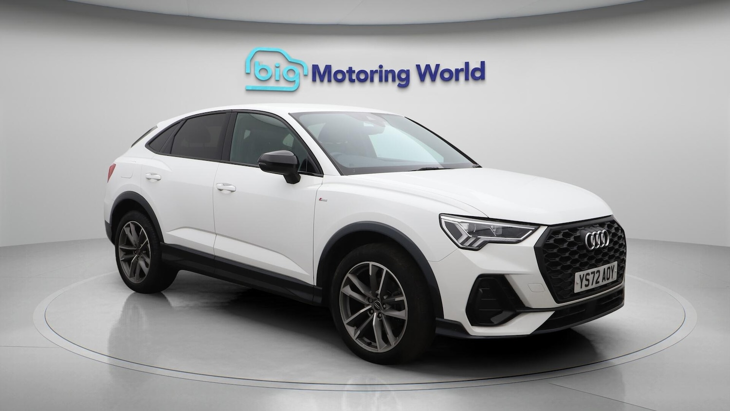 Used Audi Q3 2022 for sale - 76689546: Photo 2