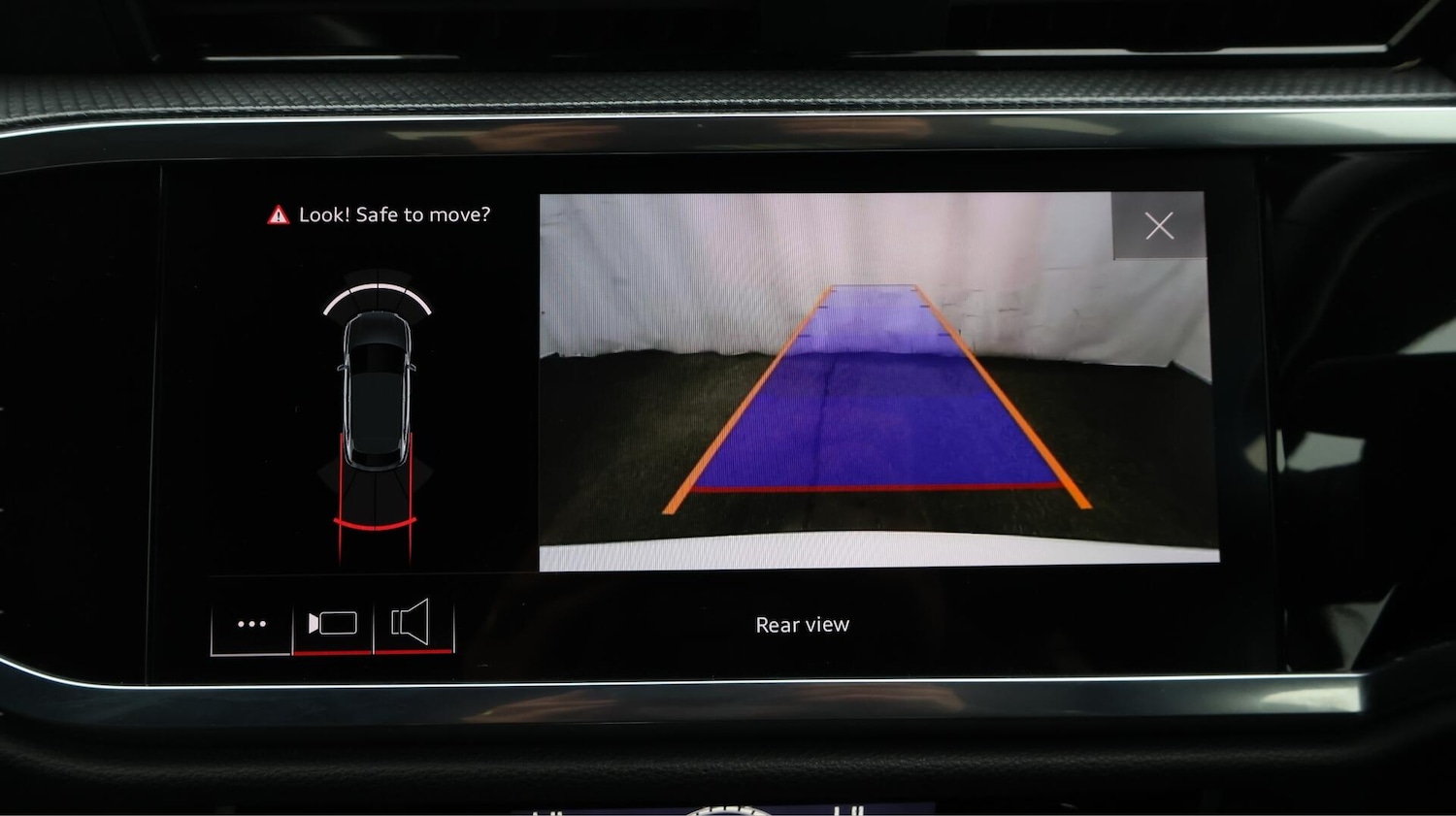 Used Audi Q3 2022 for sale - 76689546: Photo 27