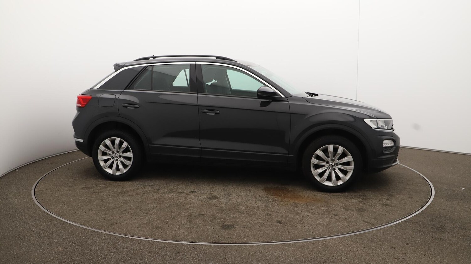 Used Volkswagen T-Roc 2020 for sale - 76239531: Photo 49