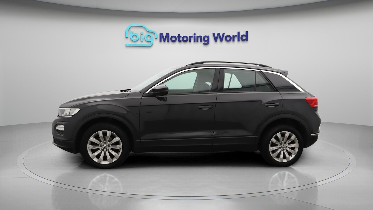 Used Volkswagen T-Roc 2020 for sale - 76239531: Photo 5
