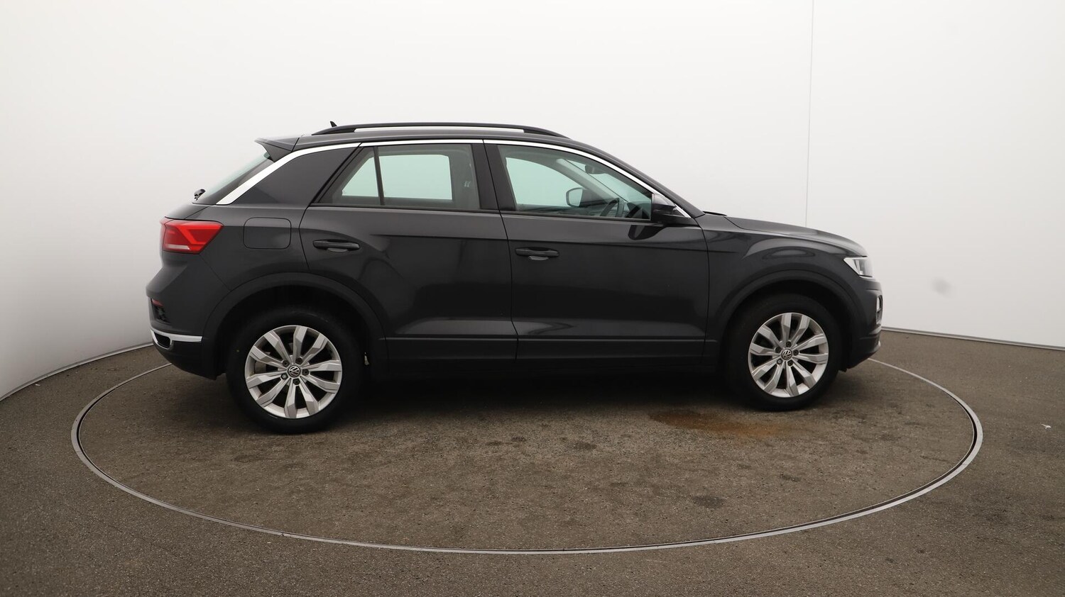 Used Volkswagen T-Roc 2020 for sale - 76239531: Photo 51