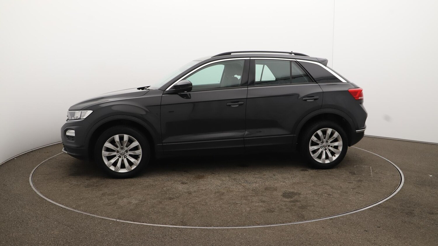 Used Volkswagen T-Roc 2020 for sale - 76239531: Photo 66