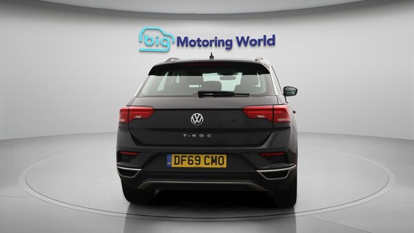 Used Volkswagen T-Roc 2020 for sale - 76239531: Photo 7