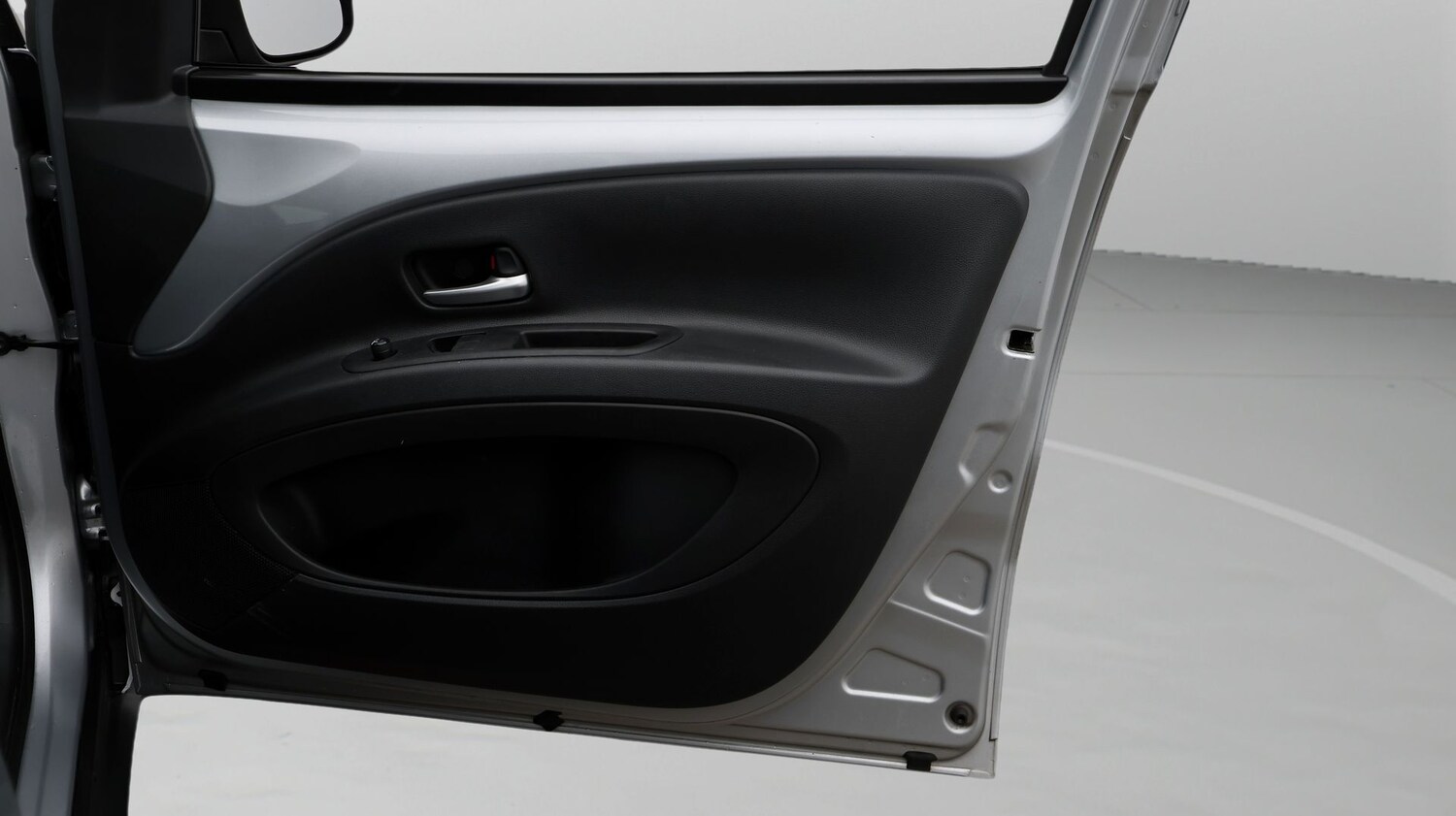 Used Toyota Aygo X 2023 for sale - 77182211: Photo 15