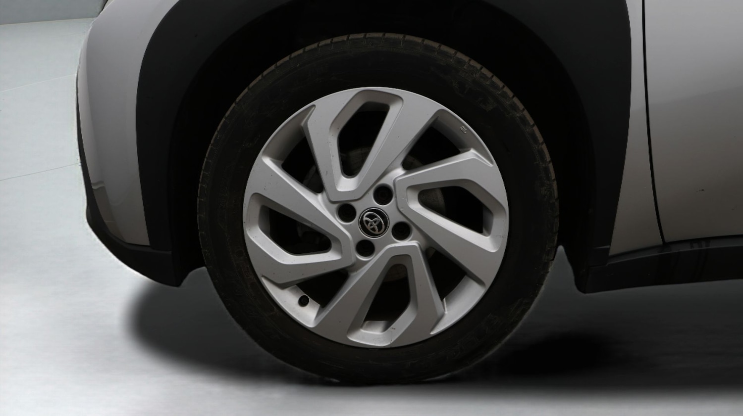 Used Toyota Aygo X 2023 for sale - 77182211: Photo 18