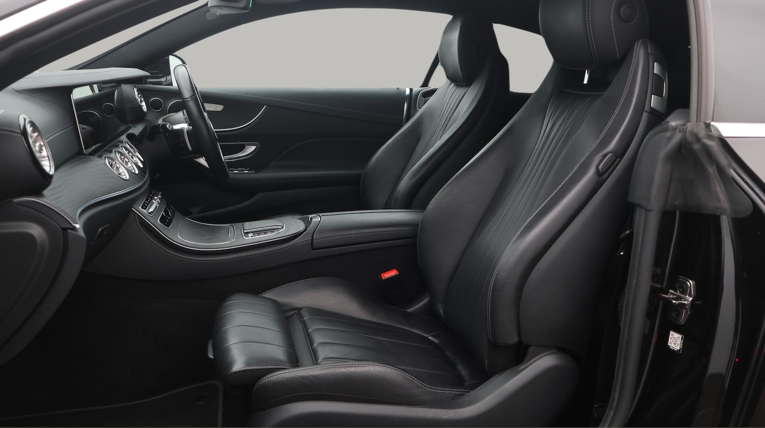 Used Mercedes-Benz E Class 2021 for sale - 76715403: Photo 15