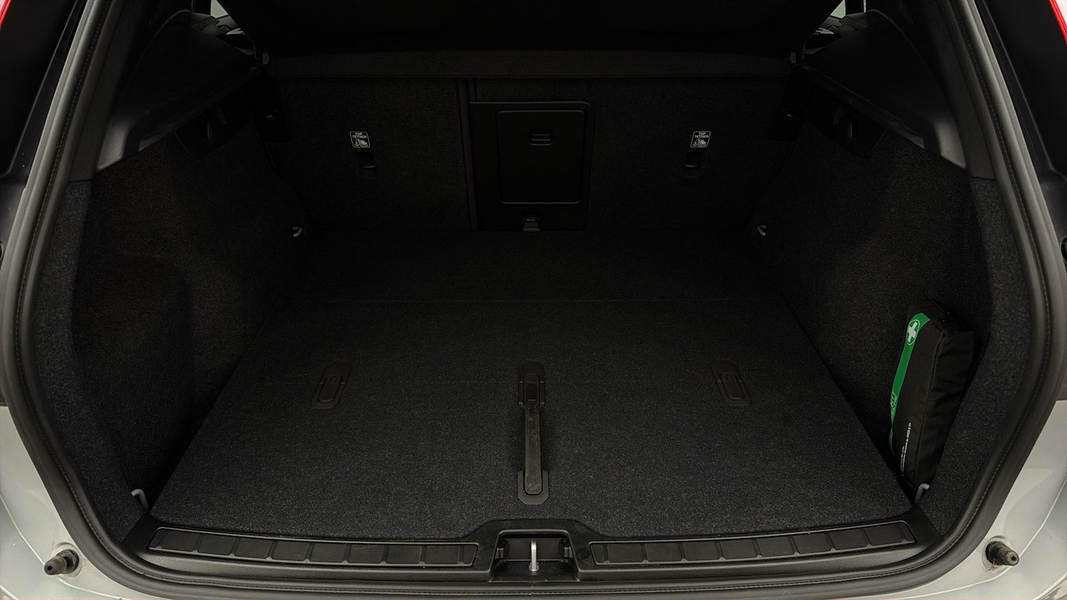 Used Volvo XC40 2024 for sale - 78112432: Photo 16