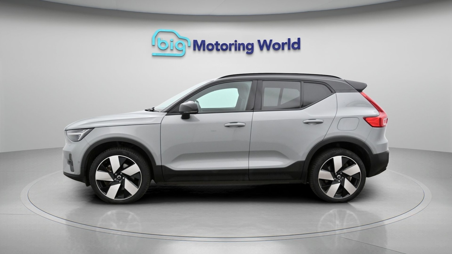 Used Volvo XC40 2024 for sale - 78112432: Photo 4