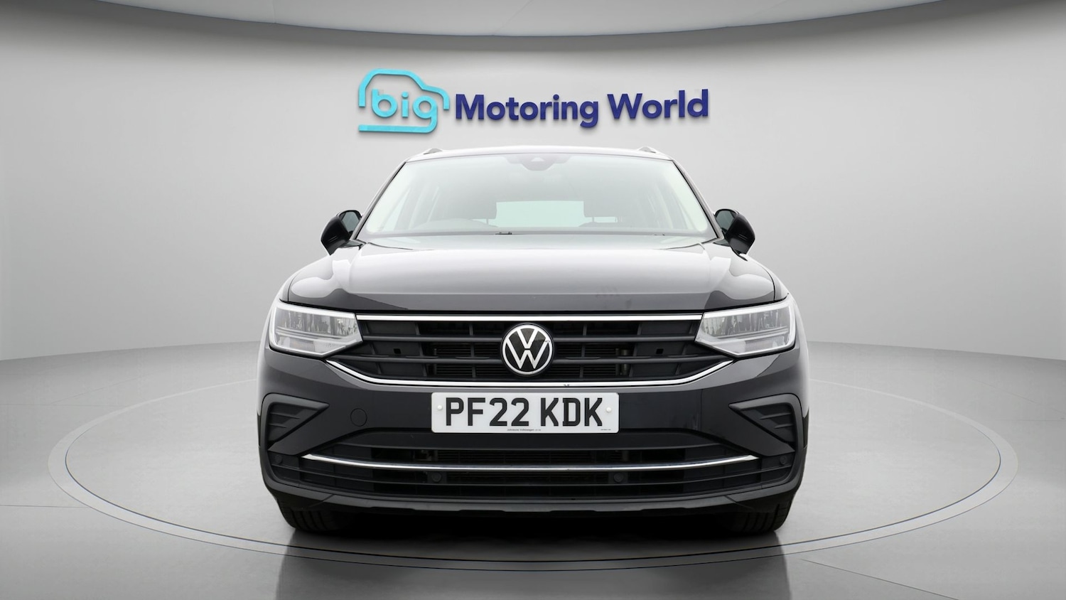 Used Volkswagen Tiguan for sale - 77802225: Photo 2