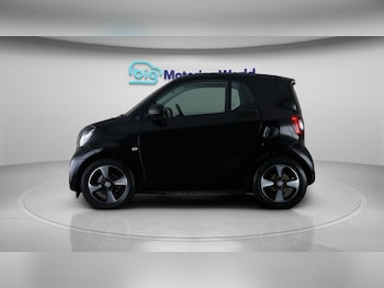 Used smart fortwo 2021 for sale - 78845853: Photo