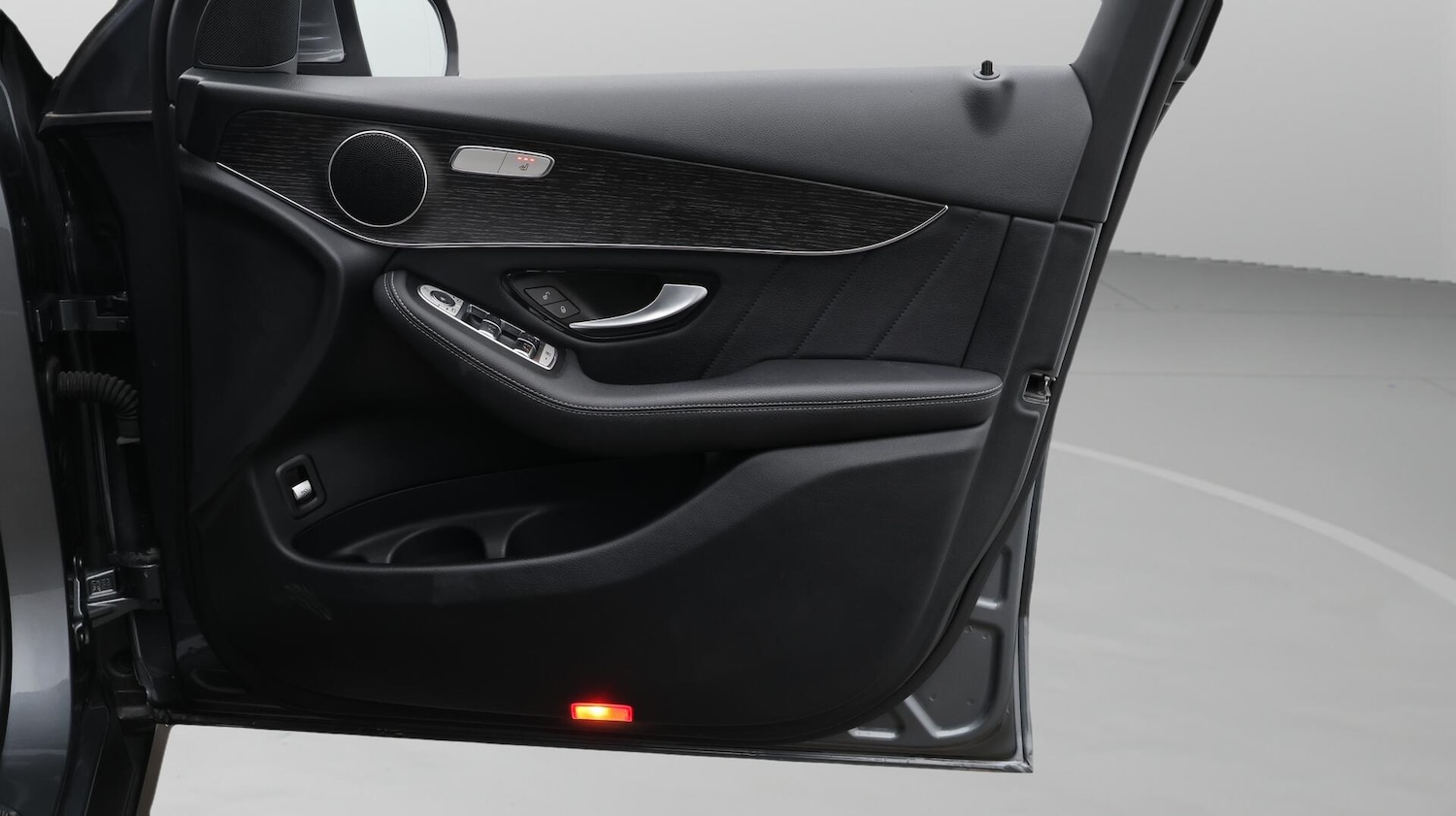 Used Mercedes-Benz GLC 2020 for sale - 76433070: Photo 16