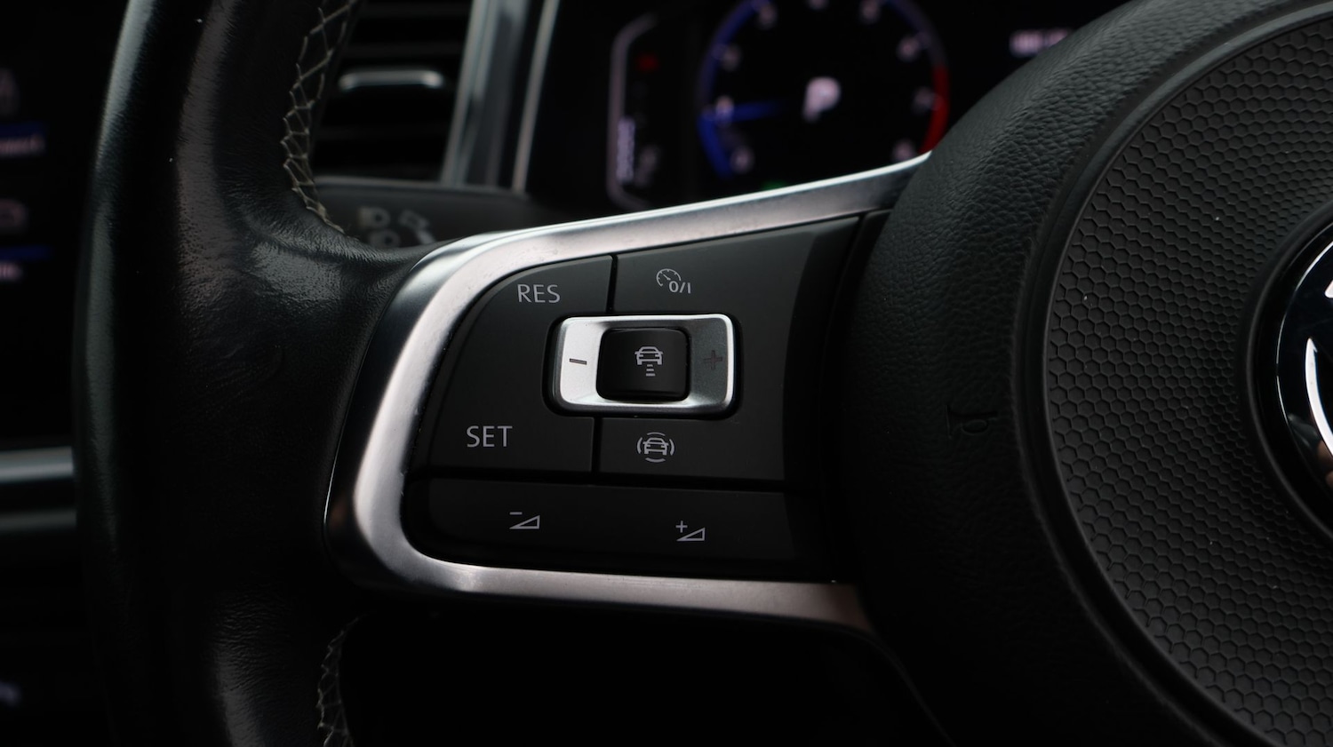 Used Volkswagen T-Roc 2020 for sale - 78011036: Photo 25