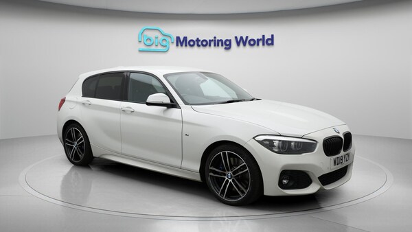 Used BMW 1 Series 2019 for sale - 76283644: Photo 2