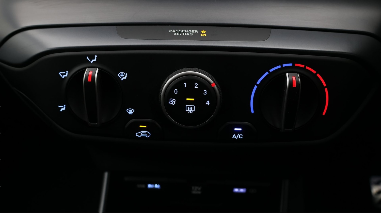 Used Hyundai BAYON 2023 for sale - 77245390: Photo 12