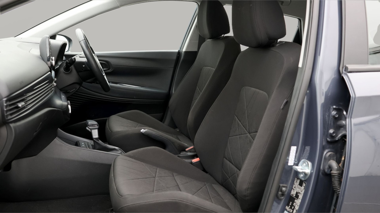 Used Hyundai BAYON 2023 for sale - 77245390: Photo 14