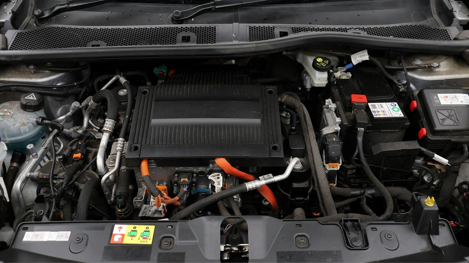 Used Peugeot 2008 2022 for sale - 77862958: Photo 19