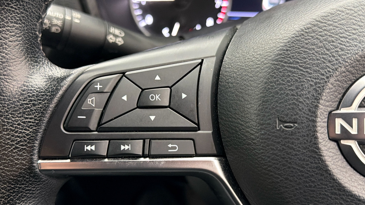 Used Nissan Juke 2023 for sale - 77775353: Photo 22