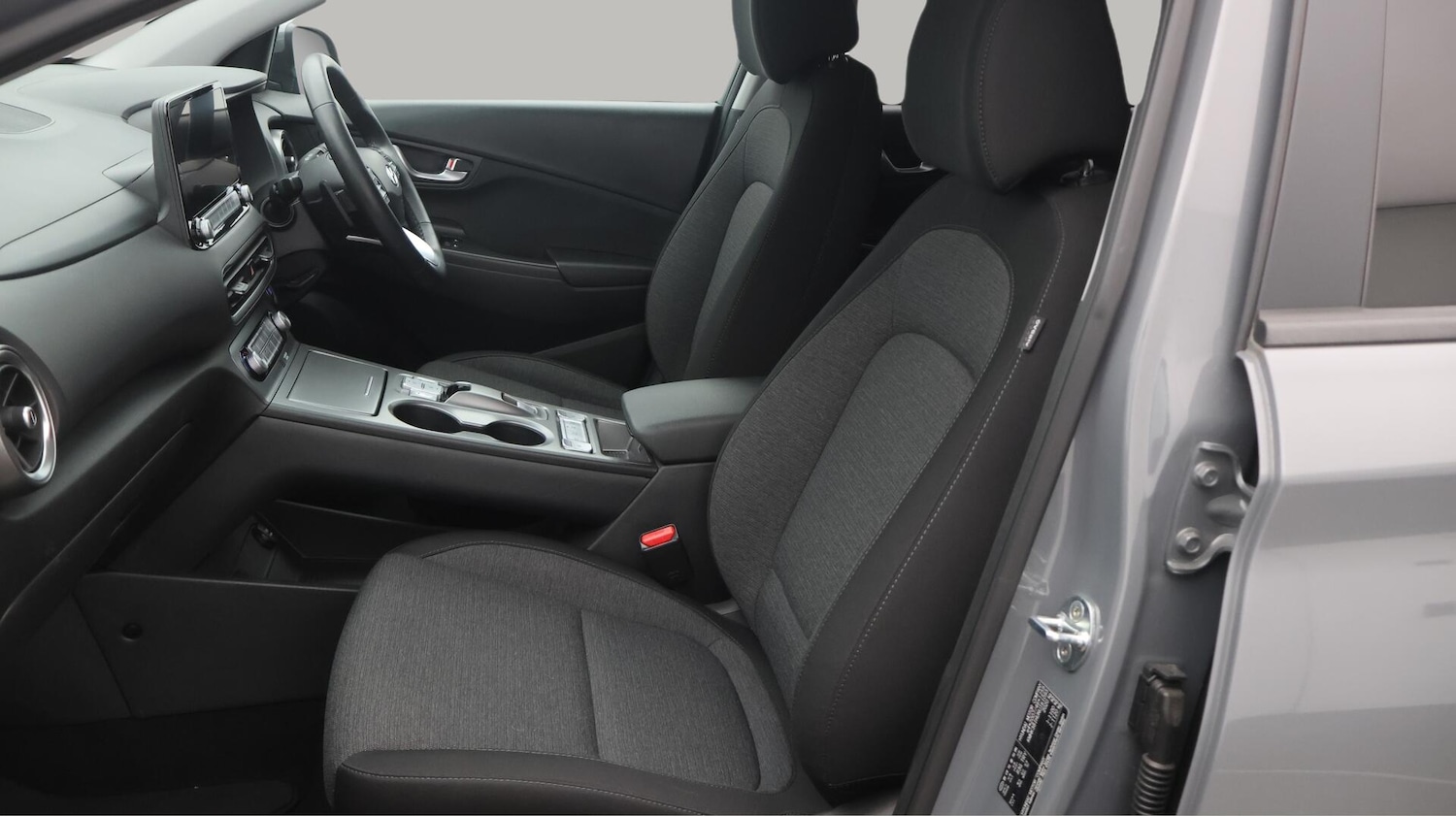 Used Hyundai KONA 2023 for sale - 76425087: Photo 15