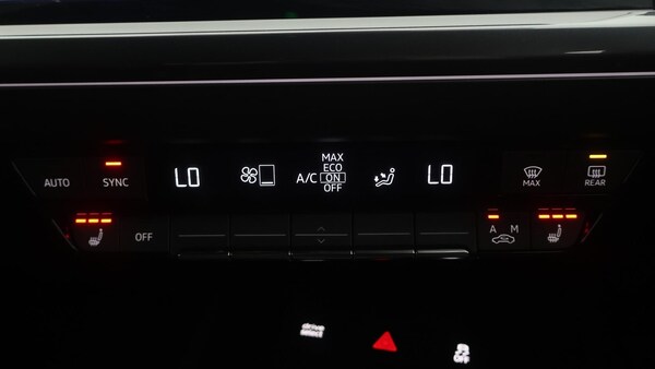 Used Audi Q4 e-tron 2022 for sale - 76247467: Photo 13