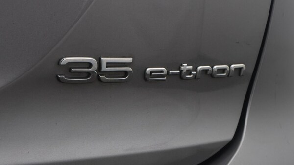 Used Audi Q4 e-tron 2022 for sale - 76247467: Photo 25