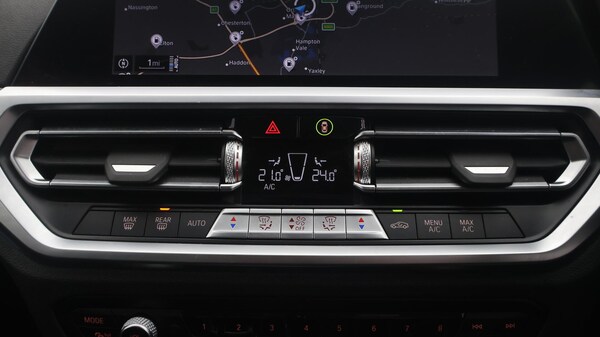 Used BMW 3 Series 2022 for sale - 76294456: Photo 13