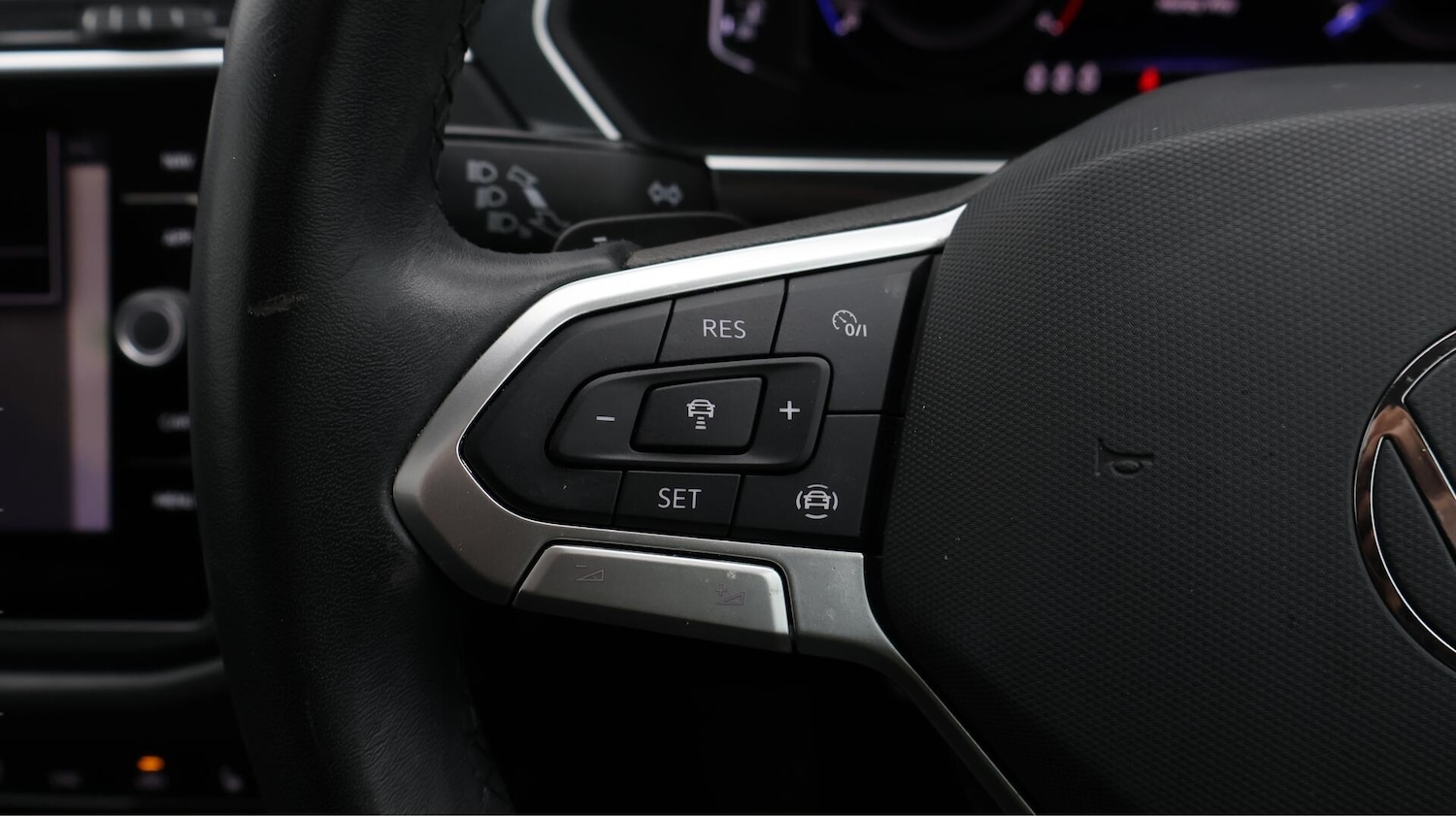 Used Volkswagen Tiguan 2022 for sale - 76700856: Photo 25