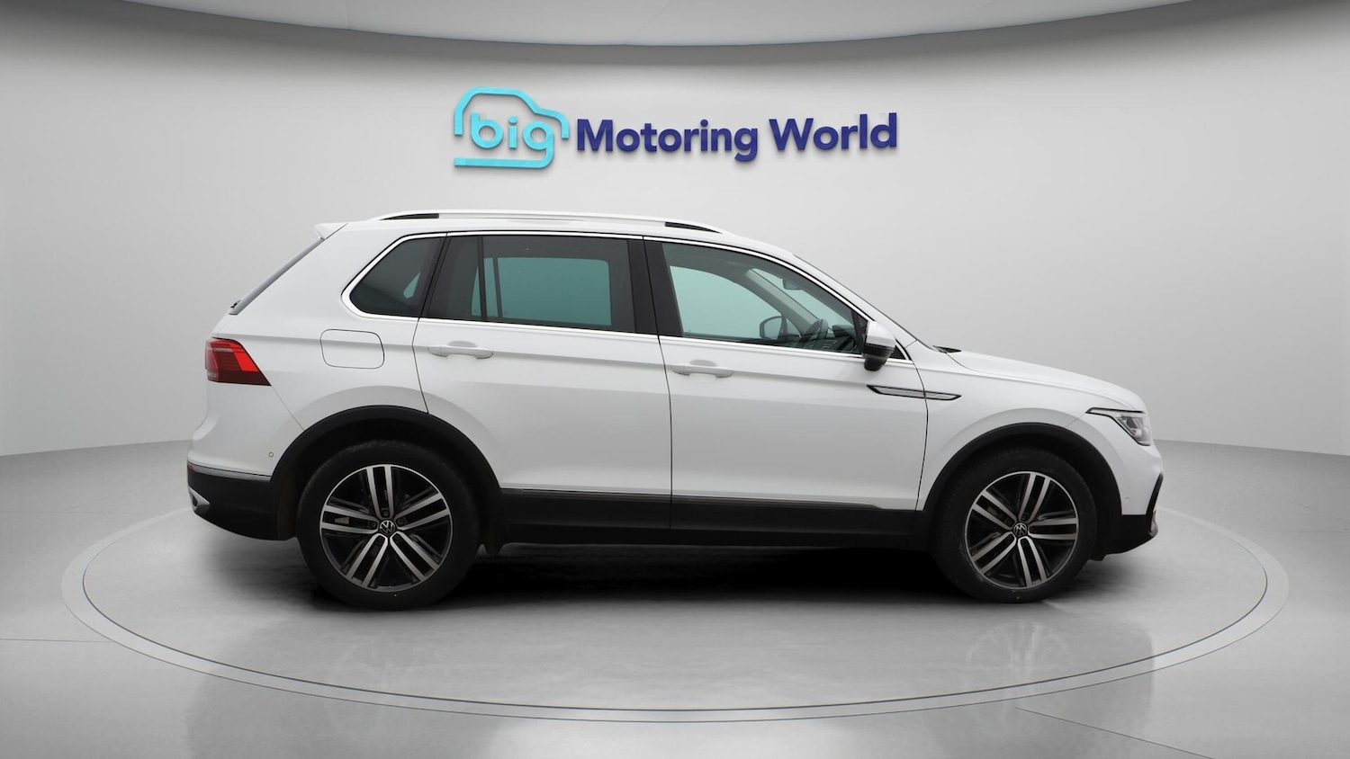Used Volkswagen Tiguan 2022 for sale - 76700856: Photo 9
