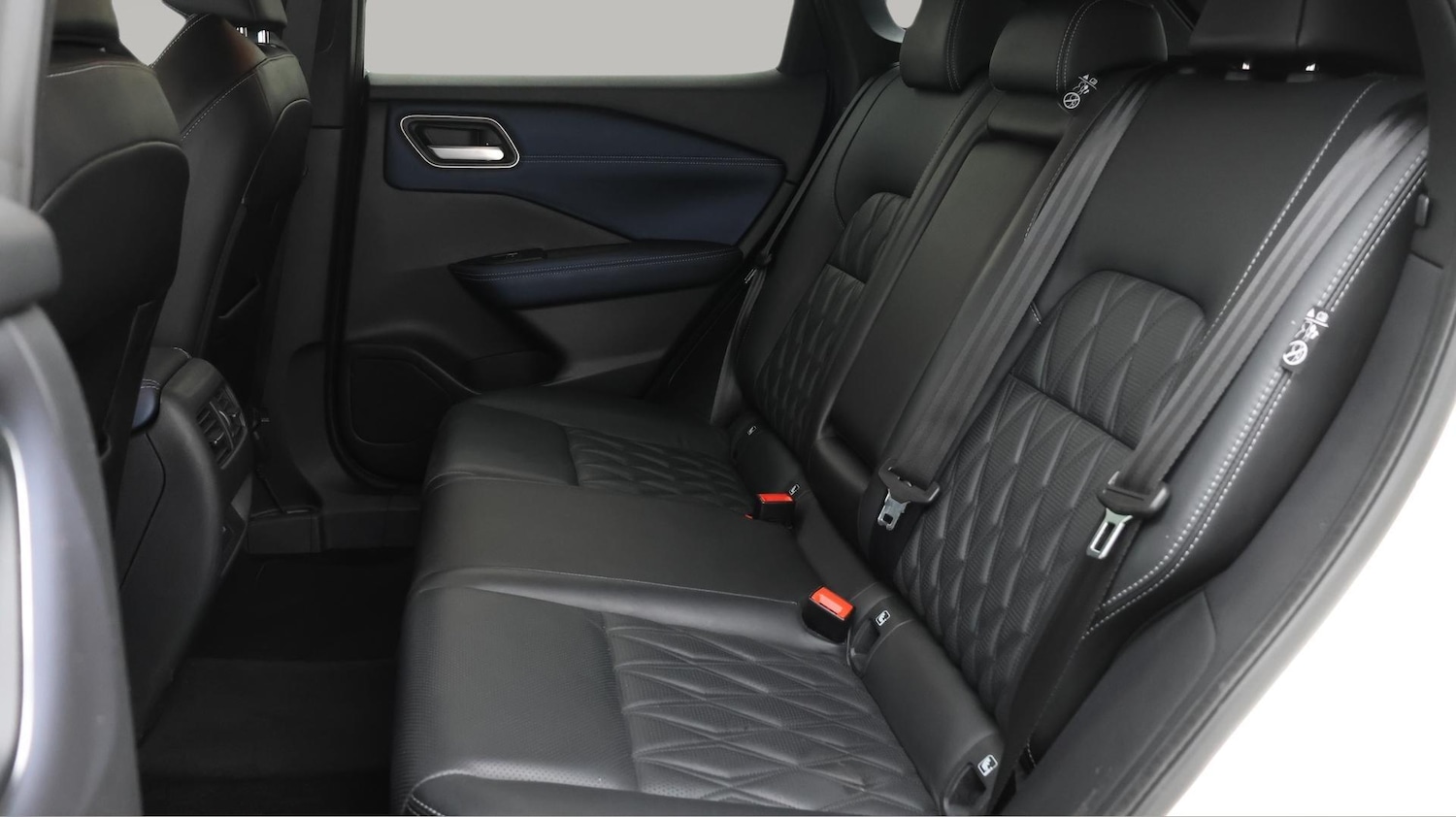 Used Nissan Qashqai 2021 for sale - 76700649: Photo 17