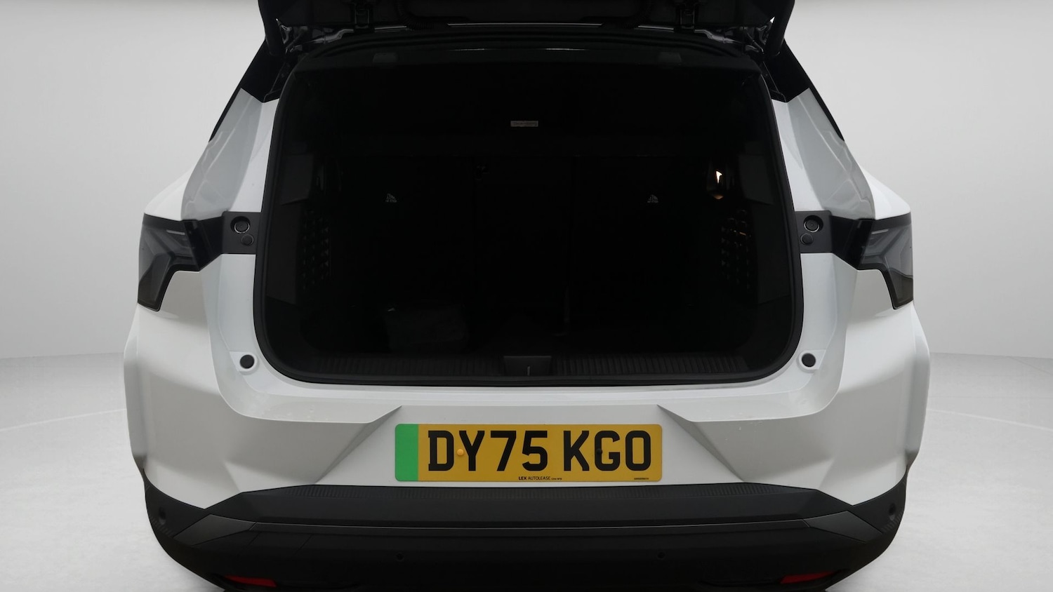 Used Renault Scenic E-Tech 2025 for sale - 77220388: Photo 17