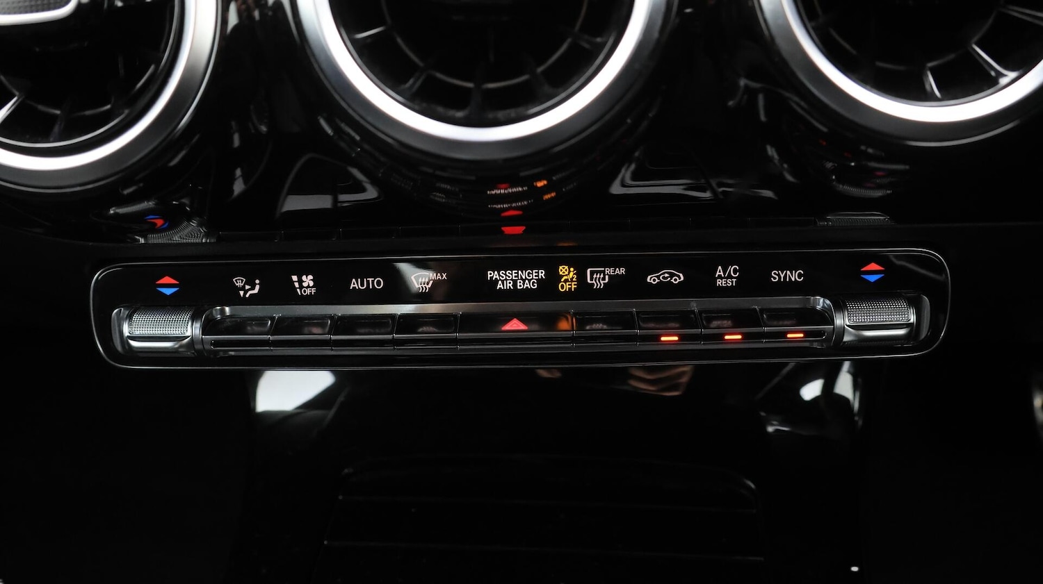 Used Mercedes-Benz CLA 2019 for sale - 76389162: Photo 13