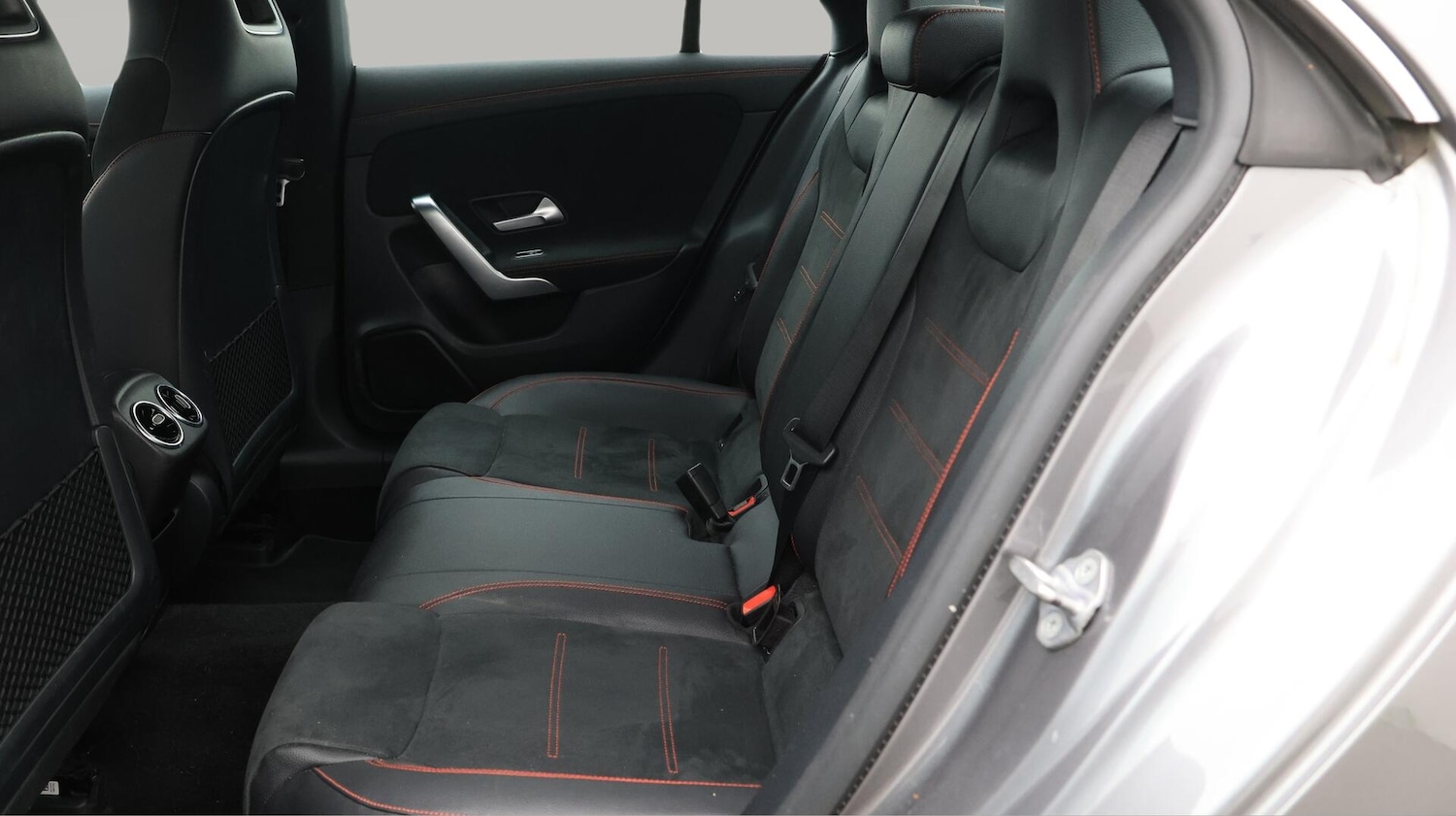 Used Mercedes-Benz CLA 2019 for sale - 76389162: Photo 17