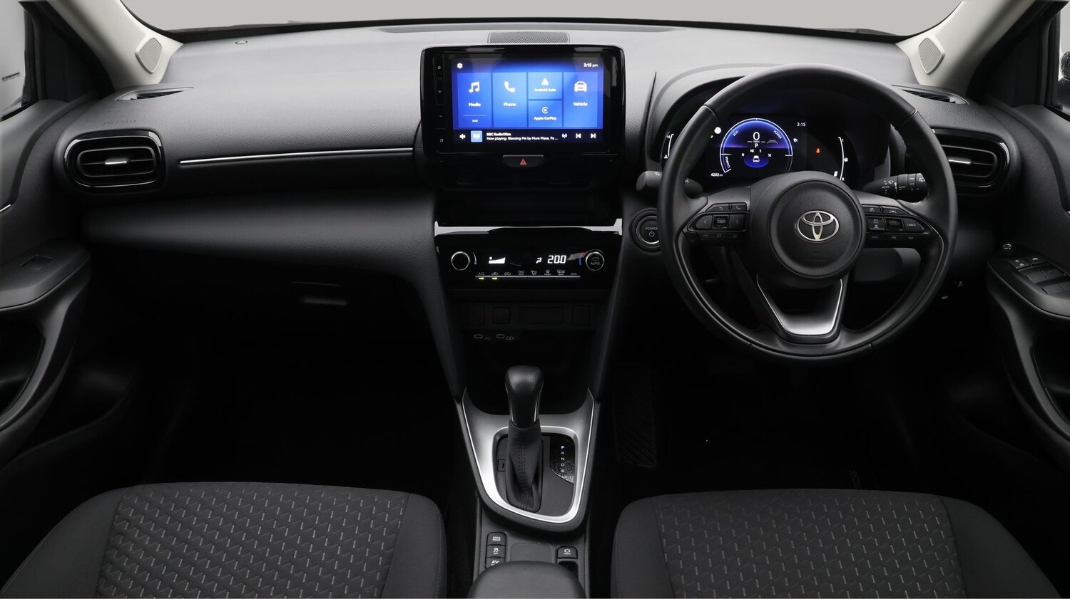 Used Toyota Yaris Cross 2024 for sale - 78165954: Photo 13