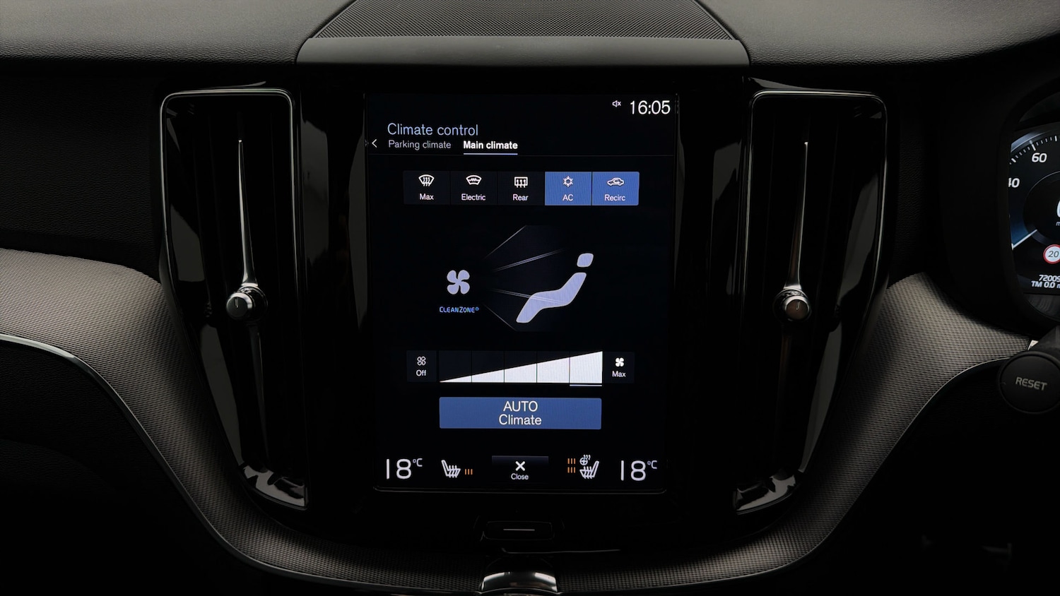 Used Volvo XC60 2020 for sale - 77998625: Photo 11