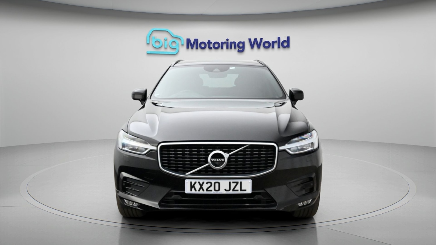 Used Volvo XC60 2020 for sale - 77998625: Photo 2